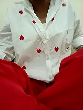 Snapshot of sweet_jia23 chatting on 11/09/25, 04:44 sweet jia23 online show from 11/09/25, 04:44