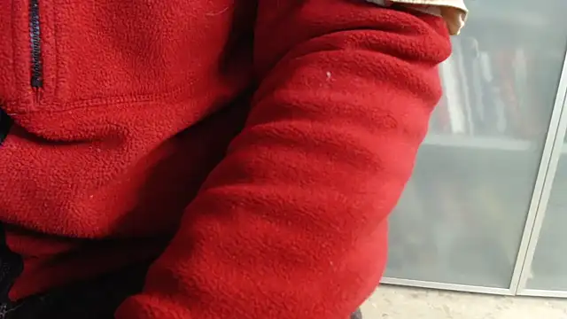 smoothandtiny online show from 03/18/25, 06:36