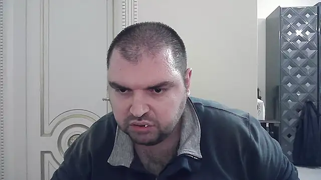 KIZLAZIMYaa online show from 05/14/26, 08:04