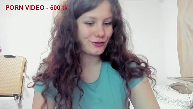 Snapshot of Charlotte_wow chatting on 06/12/26, 06:18 Charlotte wow online show from 06/12/26, 06:18