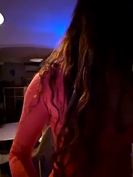 Luna Kitanna online show from 12/14/24, 08:18