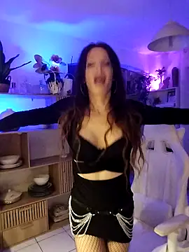 Luna Kitanna online show from 03/03/25, 10:10