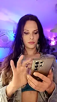 Luna Kitanna online show from 03/21/25, 09:34