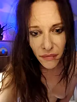 Luna Kitanna online show from 03/22/25, 06:43