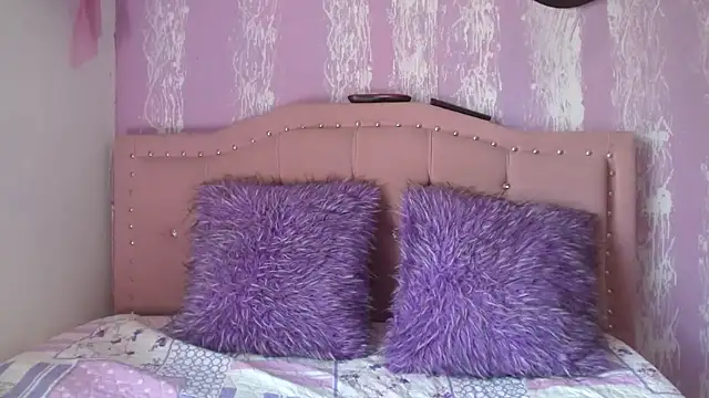 Lilly macflyy online show from 04/26/26, 04:26