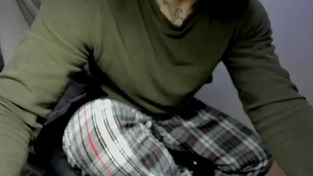 layneinchains online show from 11/25/25, 07:52