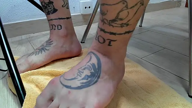 layneinchains online show from 04/19/26, 03:55