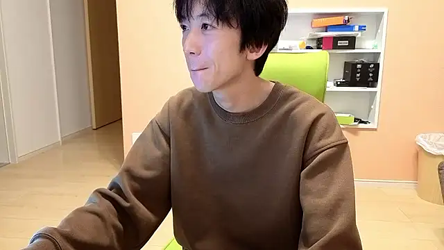 freeeeeessssss111 online show from 11/03/25, 09:10