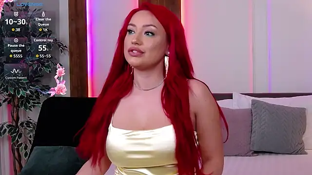 EmyHilton online show from 10/13/25, 05:29