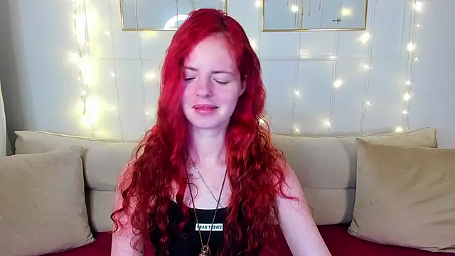 Snapshot of RubyAttwood chatting on 01/03/25, 10:40 RubyAttwood online show from 01/03/25, 10:40