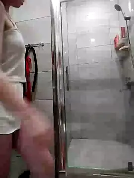 Snapshot of RubyAttwood chatting on 03/21/25, 07:35 RubyAttwood online show from 03/21/25, 07:35