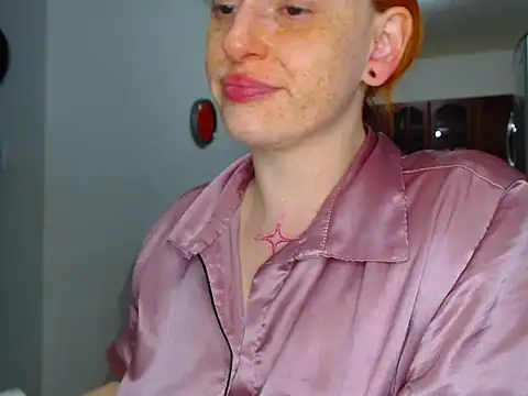 Snapshot of Redhead_incandy chatting on 06/14/26, 03:08 Redhead incandy online show from 06/14/26, 03:08