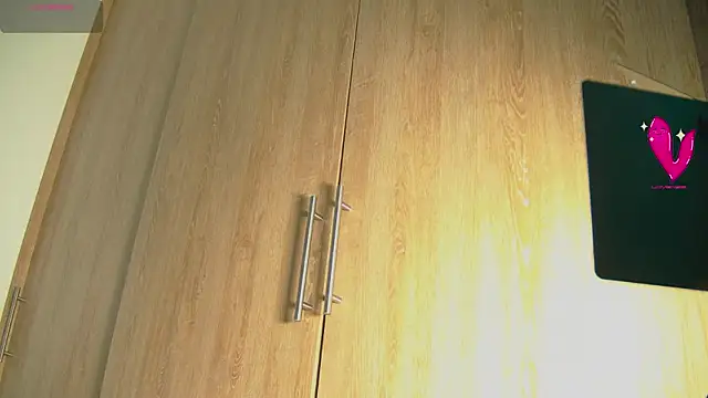 aidaadams online show from 10/29/25, 11:34