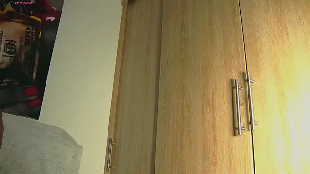 aidaadams online show from 11/03/25, 10:05