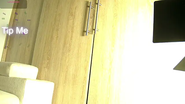 aidaadams online show from 11/13/25, 11:09