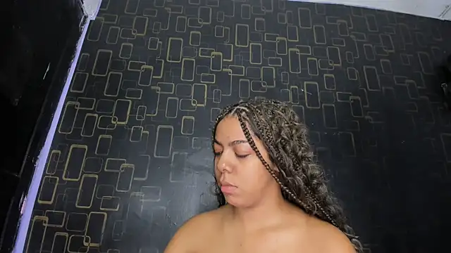 Alika01 online show from 03/01/25, 01:07