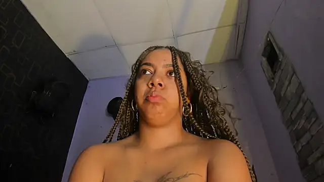 Alika01 online show from 03/02/25, 01:27