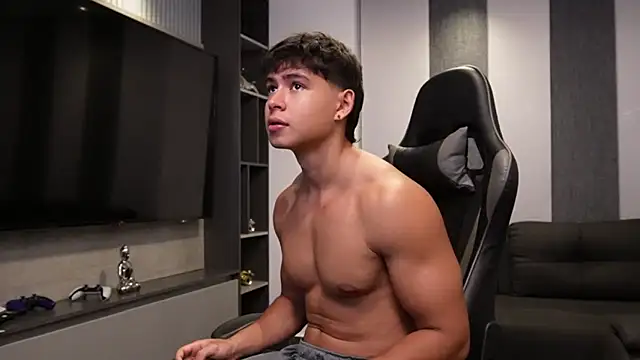 Bray Kevin online show from 04/23/26, 01:18