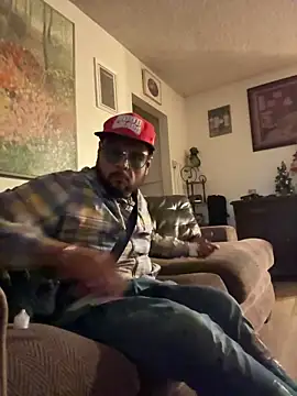 Snapshot of MrDickUdown24_7 chatting on 02/15/25, 01:31 MrDickUdown24 7 online show from 02/15/25, 01:31