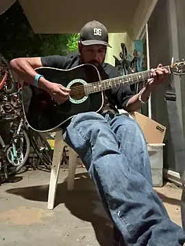 Snapshot of MrDickUdown24_7 chatting on 10/25/25, 08:22 MrDickUdown24 7 online show from 10/25/25, 08:22