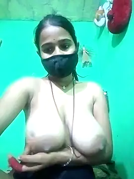 Snapshot of Cuti_jiyax chatting on 12/04/24, 05:38 Cuti jiyax online show from 12/04/24, 05:38