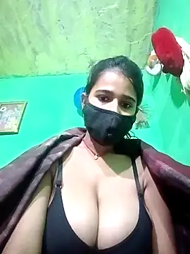 Snapshot of Cuti_jiyax chatting on 12/12/24, 04:48 Cuti jiyax online show from 12/12/24, 04:48