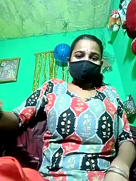 Snapshot of Cuti_jiyax chatting on 01/19/25, 03:42 Cuti jiyax online show from 01/19/25, 03:42