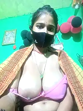 Snapshot of Cuti_jiyax chatting on 02/15/25, 05:09 Cuti jiyax online show from 02/15/25, 05:09