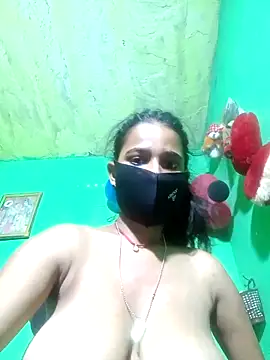 Snapshot of Cuti_jiyax chatting on 02/16/25, 04:42 Cuti jiyax online show from 02/16/25, 04:42