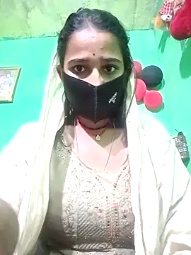 Snapshot of Cuti_jiyax chatting on 02/26/25, 01:08 Cuti jiyax online show from 02/26/25, 01:08