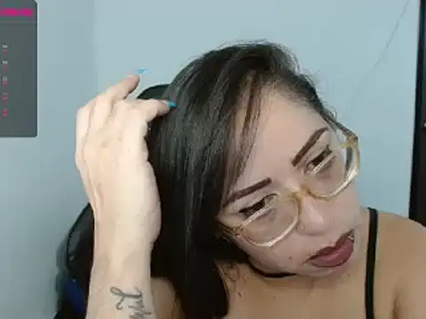 natashasmithe online show from 01/29/25, 03:12