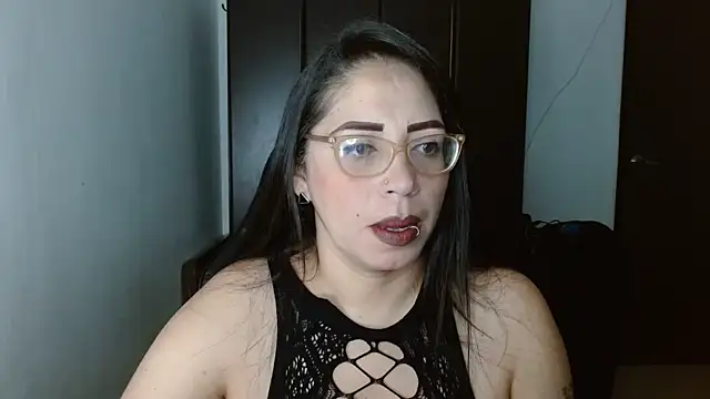 natashasmithe online show from 02/10/25, 01:01