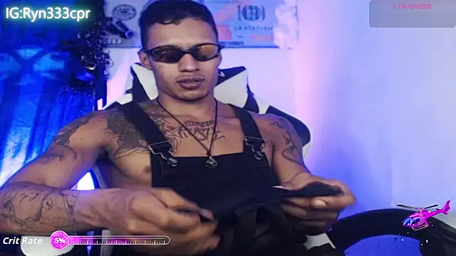 Snapshot of Ryan_coopper chatting on 01/18/26, 01:42 Ryan coopper online show from 01/18/26, 01:42