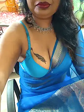 Snapshot of YR-SHIVANI chatting on 05/08/26, 05:57 YR-SHIVANI online show from 05/08/26, 05:57