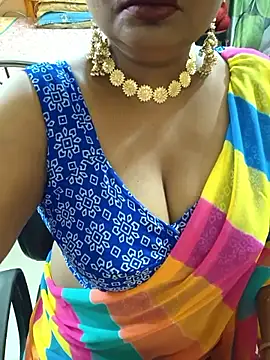 Snapshot of YR-SHIVANI chatting on 05/21/26, 05:14 YR-SHIVANI online show from 05/21/26, 05:14