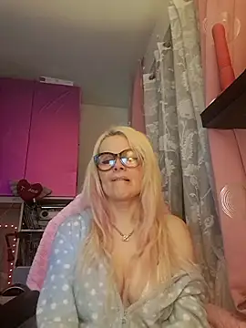 Angeldevilus online show from 02/02/25, 12:19