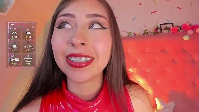 Snapshot of _cloe_martinez chatting on 02/11/25, 12:38 cloe martinez online show from 02/11/25, 12:38