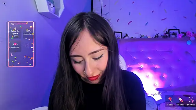 Snapshot of _cloe_martinez chatting on 02/17/25, 09:30 cloe martinez online show from 02/17/25, 09:30