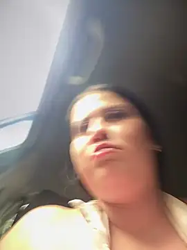 Snapshot of Natalia_Cleark09 chatting on 03/04/25, 07:54 Natalia Cleark09 online show from 03/04/25, 07:54