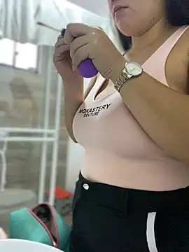 Snapshot of Natalia_Cleark09 chatting on 03/06/25, 02:40 Natalia Cleark09 online show from 03/06/25, 02:40