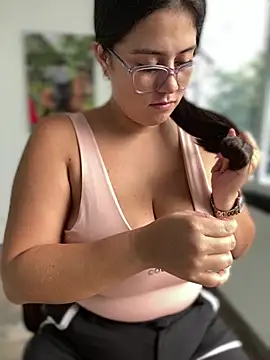 Snapshot of Natalia_Cleark09 chatting on 03/06/25, 08:48 Natalia Cleark09 online show from 03/06/25, 08:48