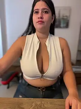 Snapshot of Natalia_Cleark09 chatting on 03/12/25, 03:29 Natalia Cleark09 online show from 03/12/25, 03:29