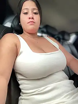 Snapshot of Natalia_Cleark09 chatting on 09/20/25, 05:14 Natalia Cleark09 online show from 09/20/25, 05:14