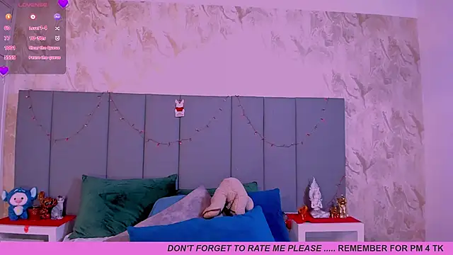 Snapshot of JulianaMiller chatting on 12/13/24, 05:16 JulianaMiller online show from 12/13/24, 05:16