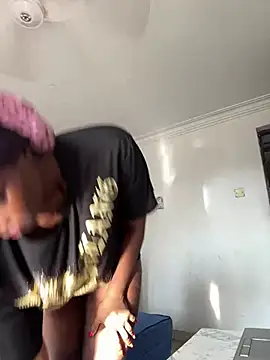 Snapshot of t-Booty_risky_ chatting on 02/28/25, 02:09 t-Booty risky online show from 02/28/25, 02:09