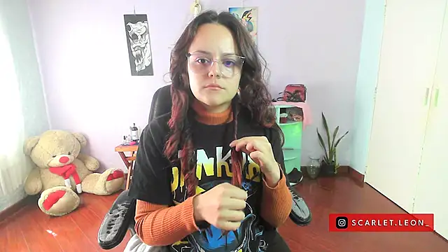 Scarletleon77 online show from 01/21/25, 03:32