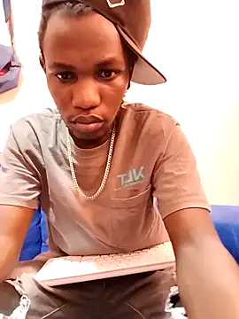 Snapshot of Sexy-prince chatting on 03/09/25, 12:09 Sexy-prince online show from 03/09/25, 12:09