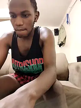 Snapshot of Sexy-prince chatting on 03/13/25, 07:20 Sexy-prince online show from 03/13/25, 07:20