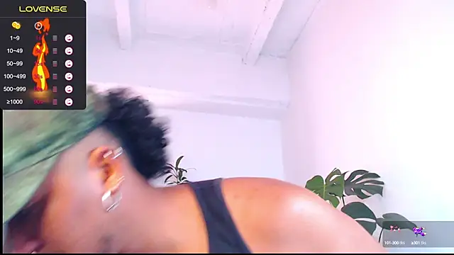 yosoy enzo2020 online show from 01/17/25, 03:22