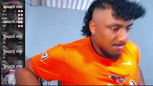 yosoy enzo2020 online show from 03/10/25, 09:29